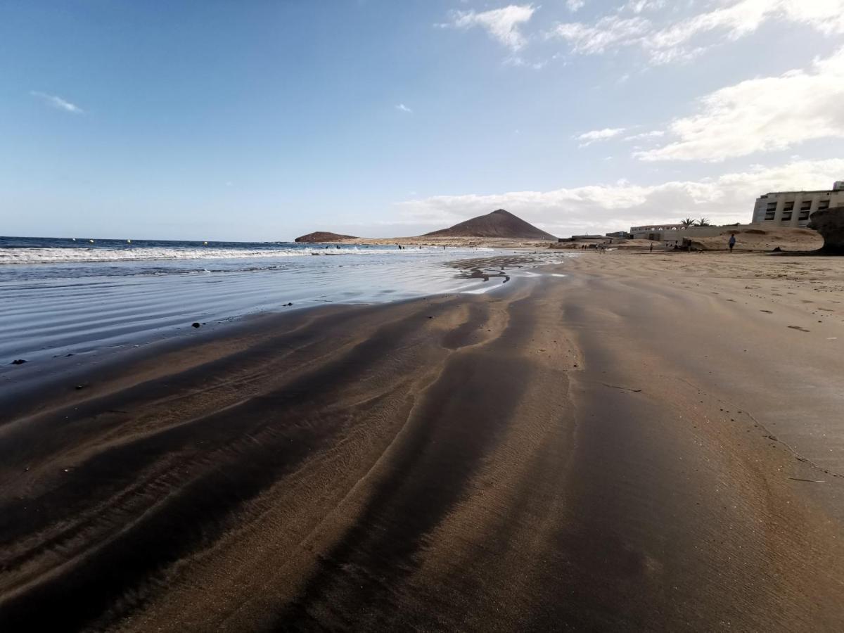 Home2Book Beachfront El Medano Экстерьер фото