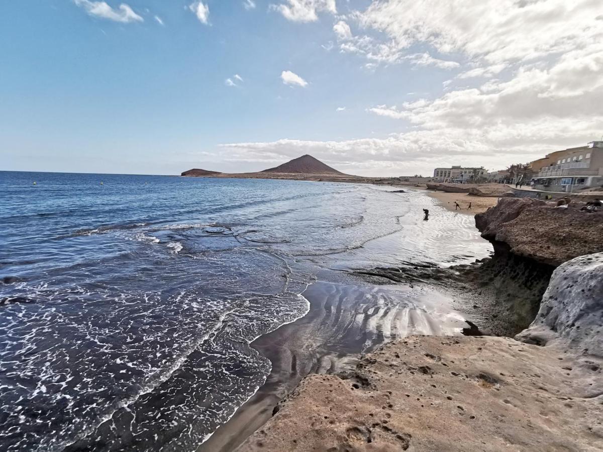 Home2Book Beachfront El Medano Экстерьер фото